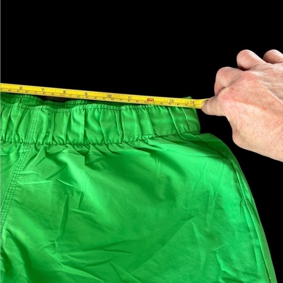 Women Sport Short - Picture 9 of 9